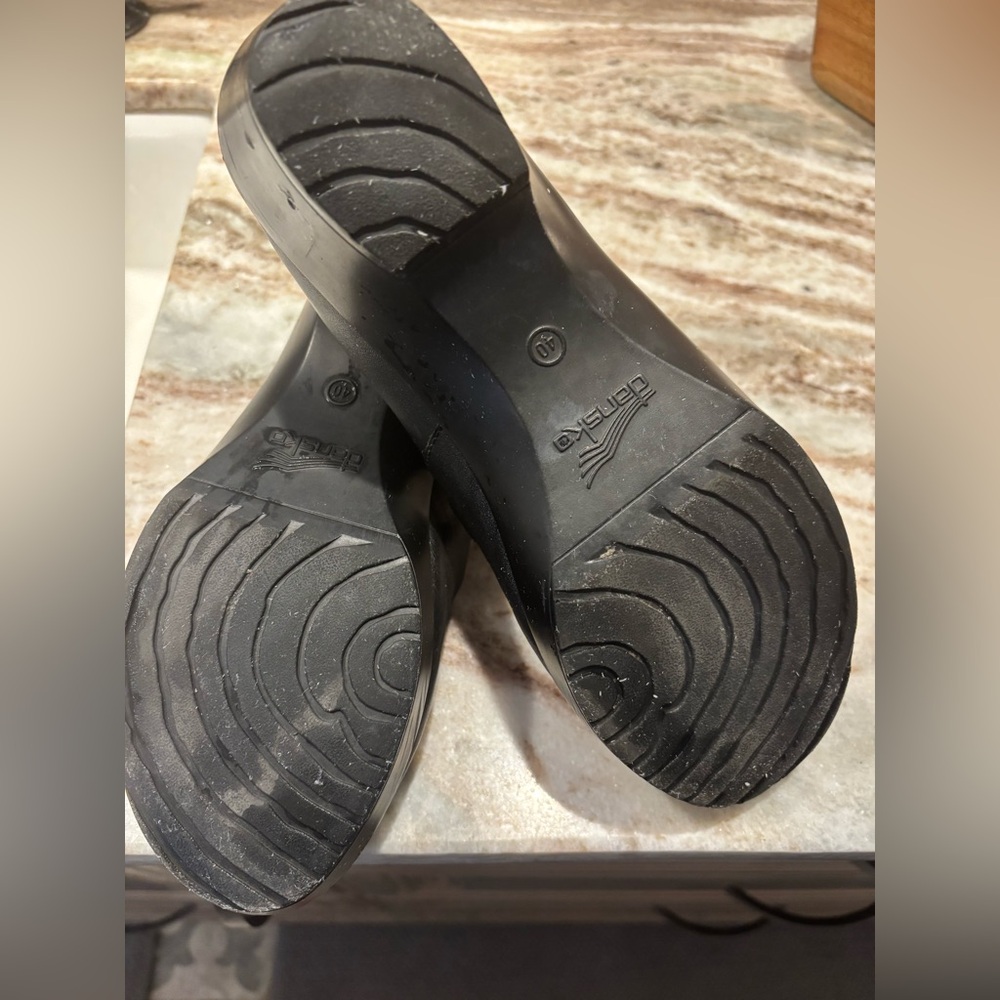 Black Women's Mary Jane Shoes - Picture 4 of 4